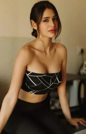 model call girls in Nehru Place