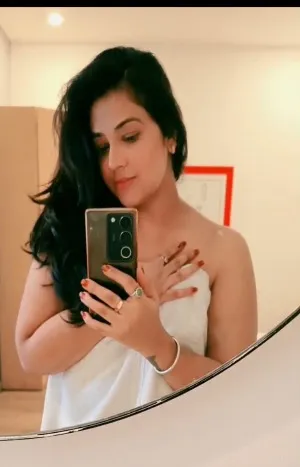 call girl in Nehru Place