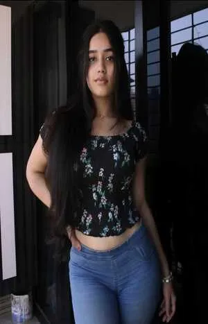 call girl service in Nehru Place